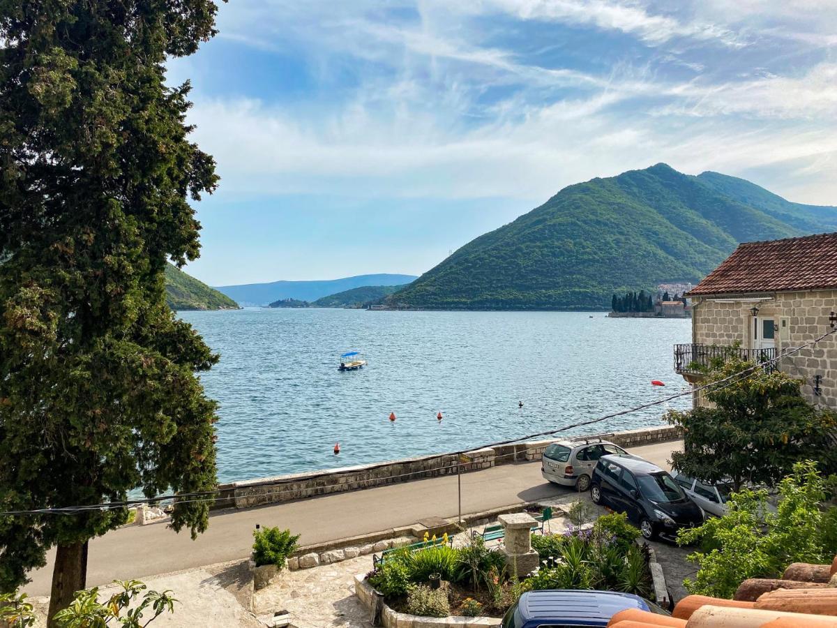 Charming Bohemian House In Hébergement de vacances Perast