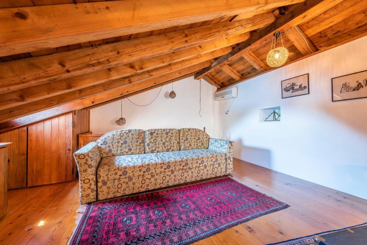 Charming Bohemian House In * Perast