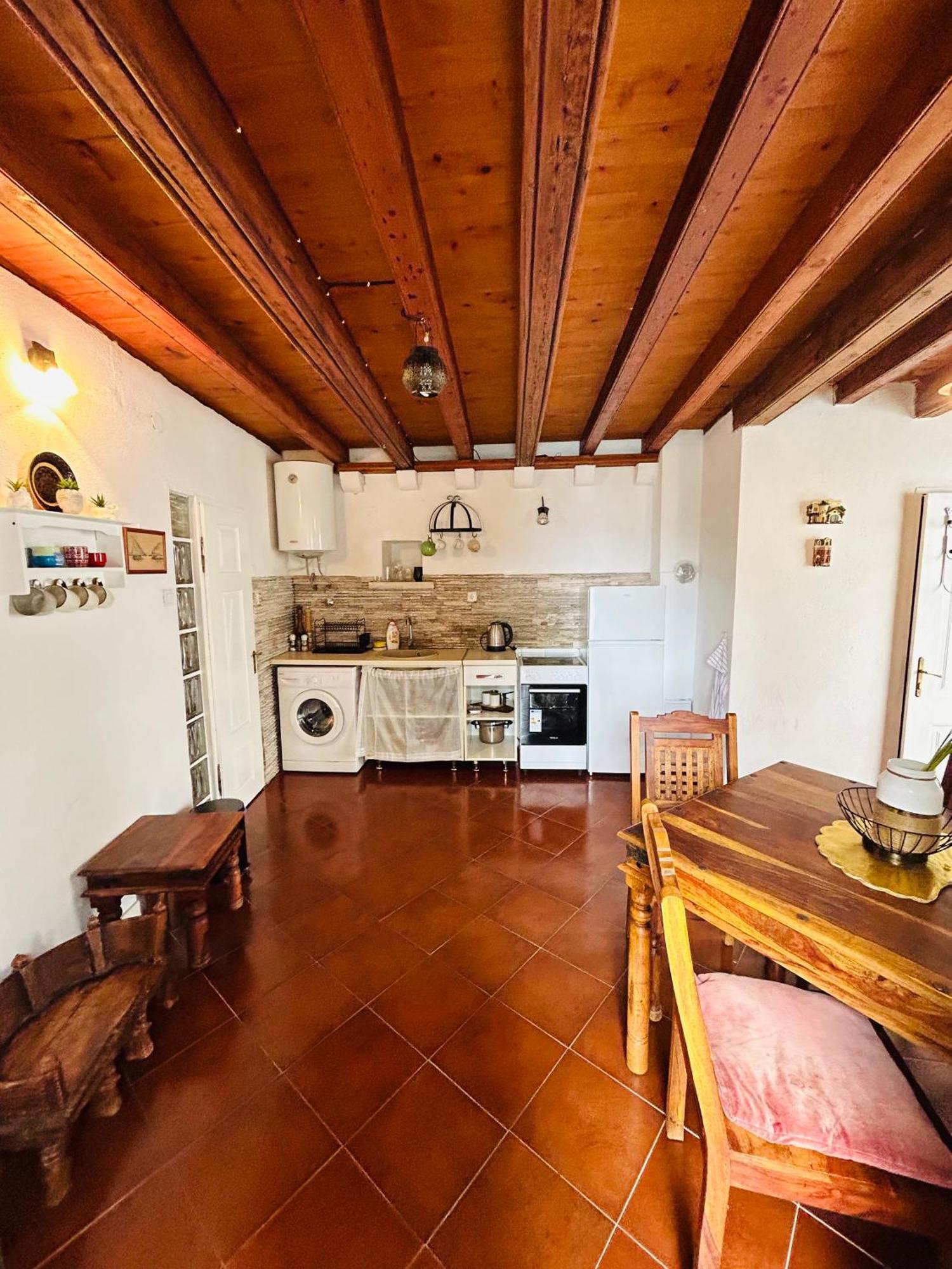 Charming Bohemian House In Hébergement de vacances Perast